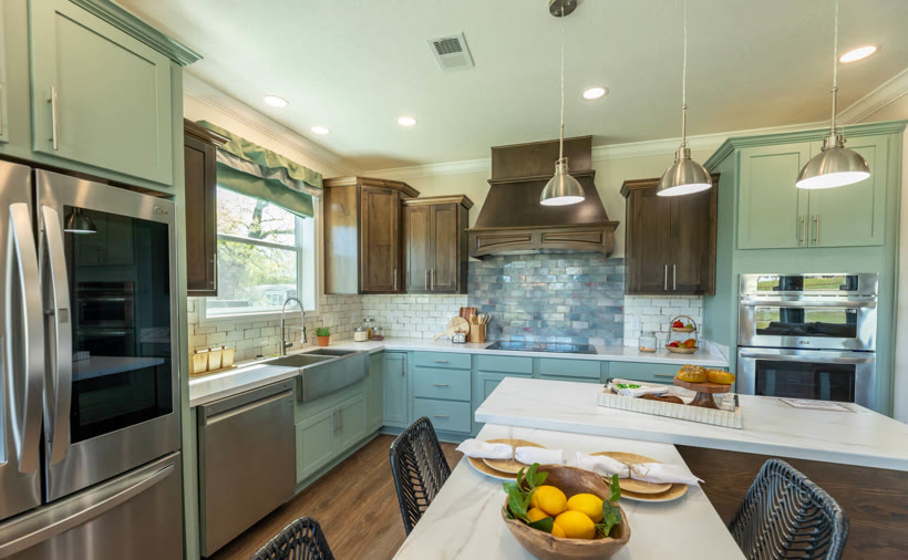 Cedar Lake &mdash; kitchen