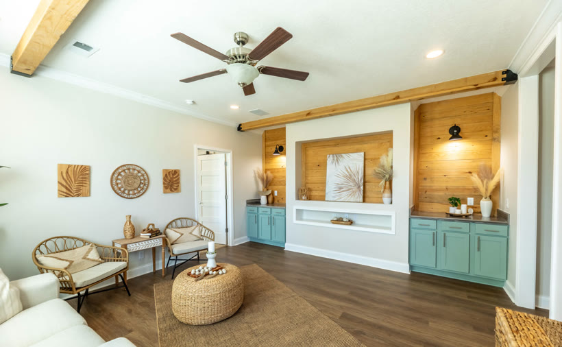 Cedar Lake &mdash; interior
