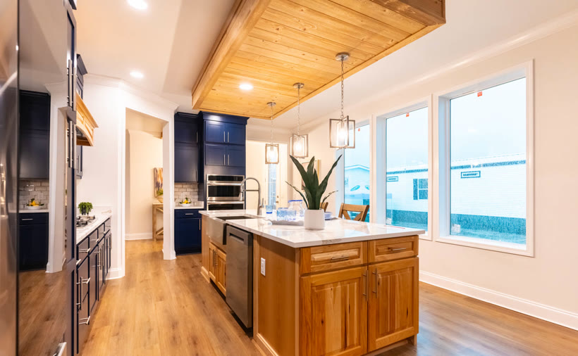 The Shoreline &mdash; kitchen
