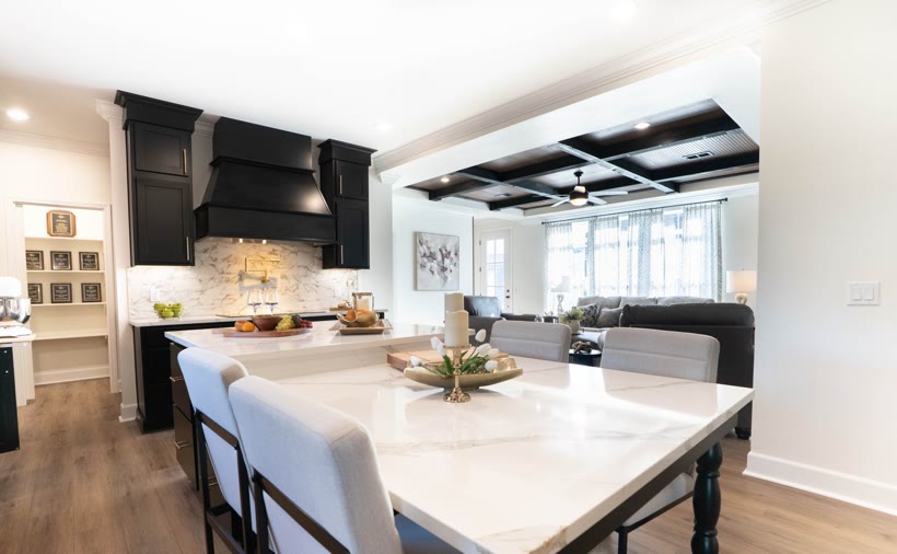 The Tollison Creek &mdash; kitchen