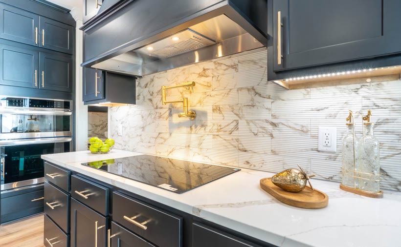 The Tollison Creek &mdash; kitchen