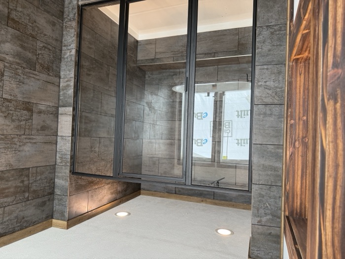 Owner's bath